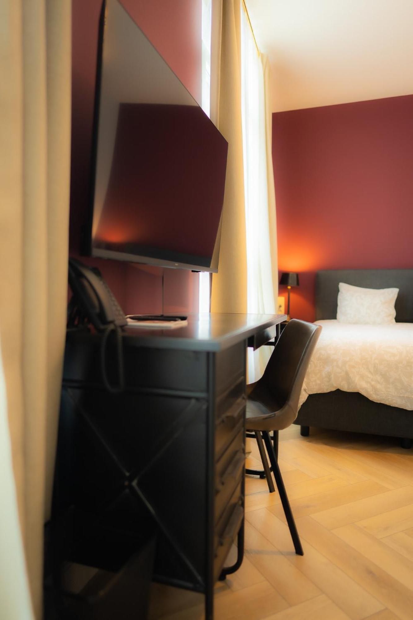Grand Place 3* Mons