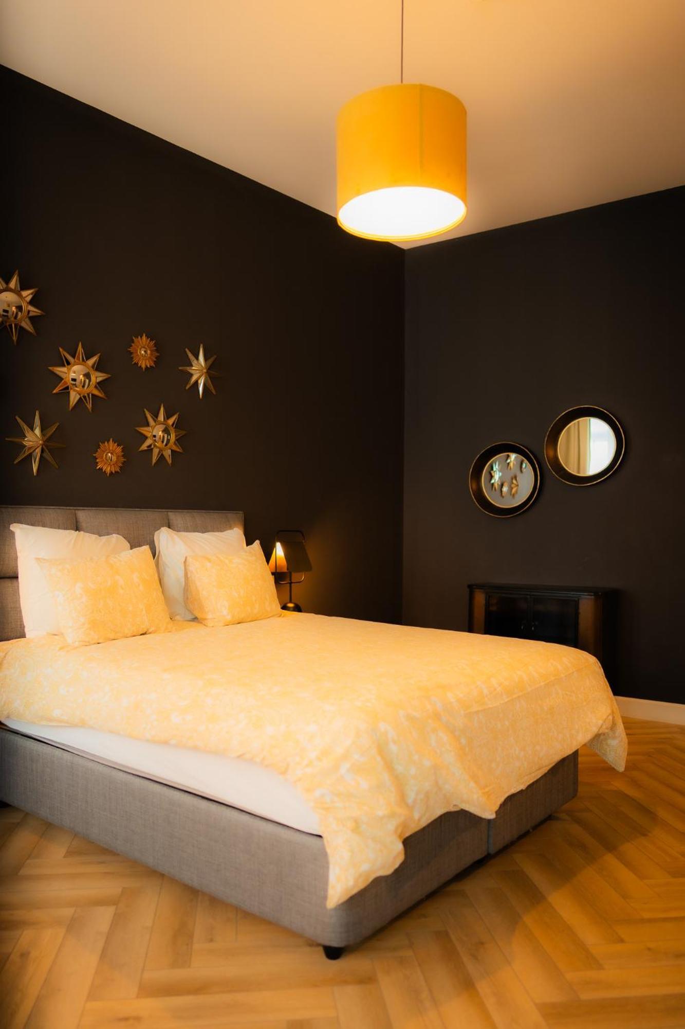 Grand Place 3* Mons