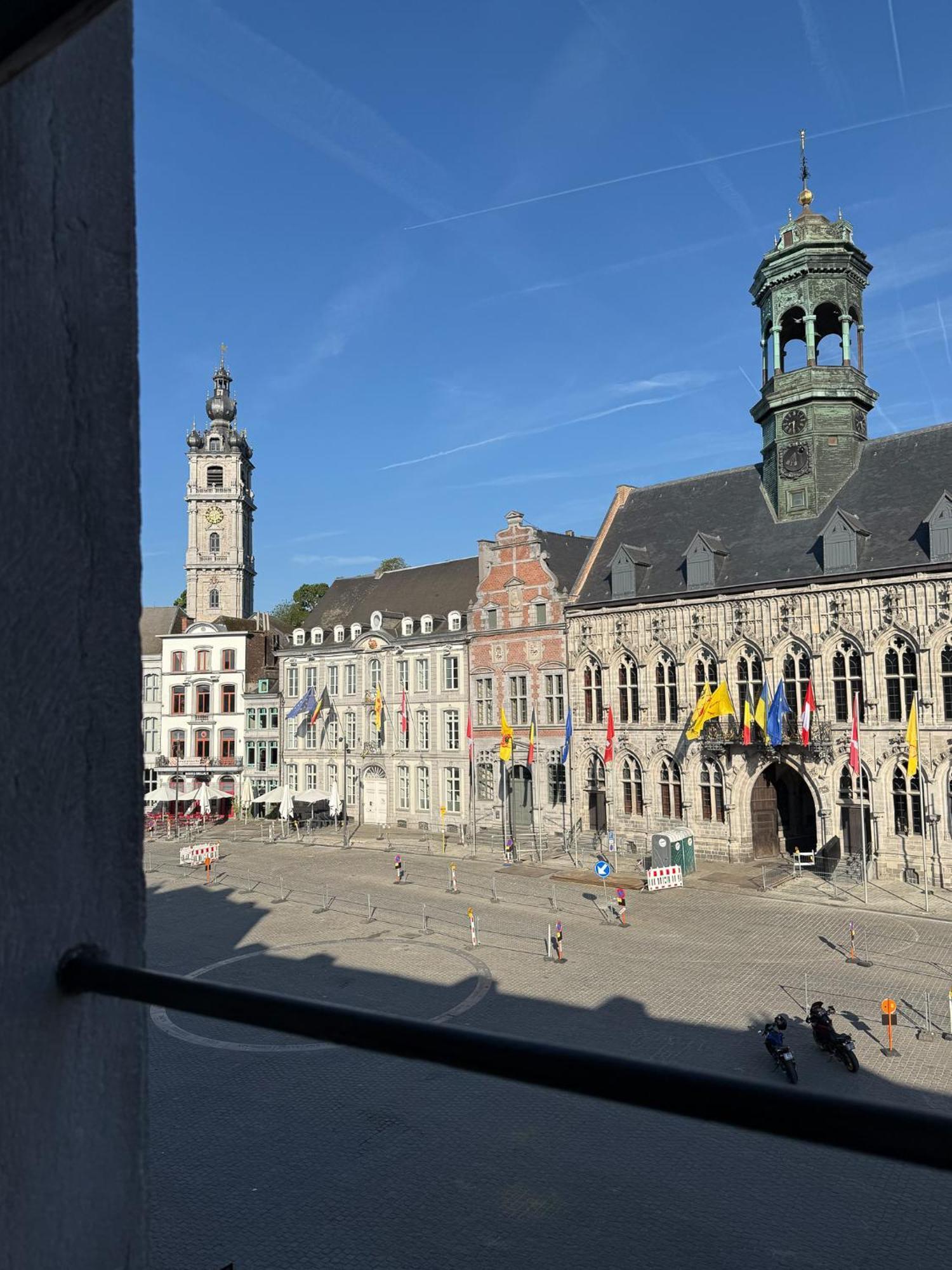 Hotel Grand Place